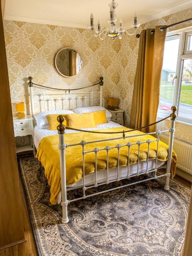 Immaculate 3-Bedroom Private Lodge Near Йорк Екстер'єр фото